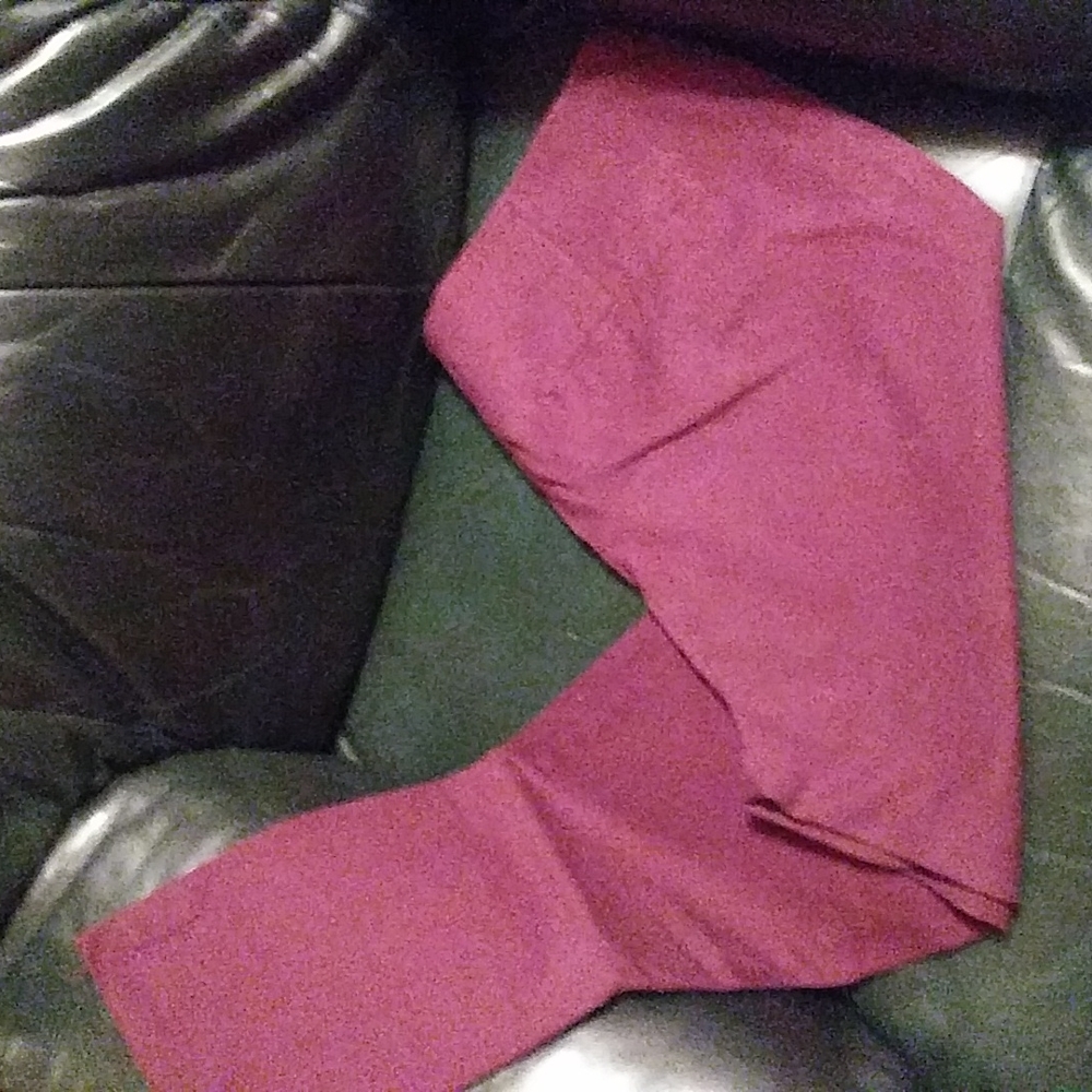 EUC a new day Ankle/Crop Pants. Size 14.    B2